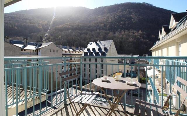 Appartement Bagnères-de-Luchon, 3 pièces, 7 personnes - FR-1-313-171