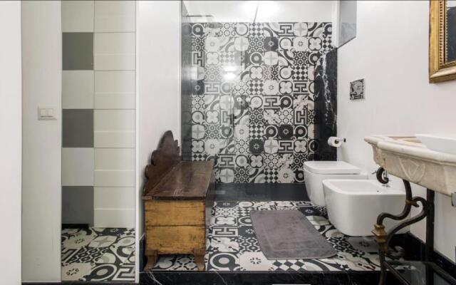 Navona Hi-Tech Apartment