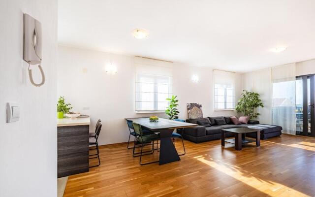 Apartman Eta