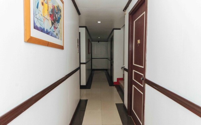 RedDoorz @ UP Village Quezon City