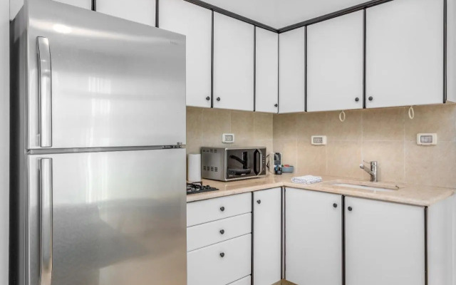 Charming 1 BDR with balcon close to Hilton beach