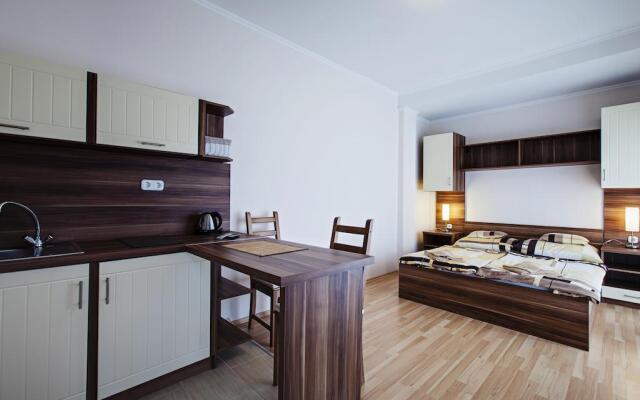 Kocsis Apartman és Camping