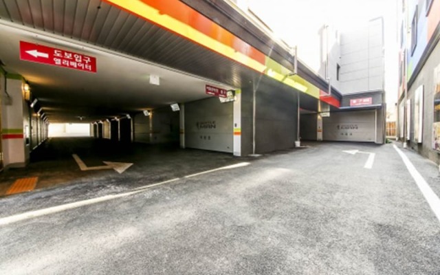 Suncheon Gentleman Self Check-in Hotel