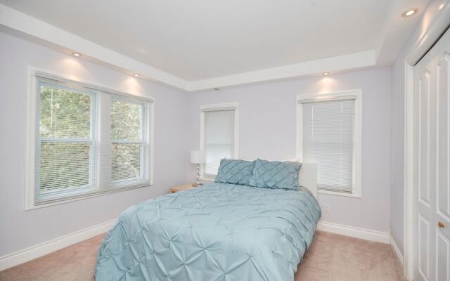 Magnificent Stay by The Falls