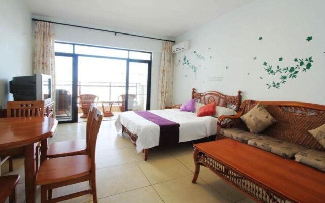 Golden Phoenix Apartment