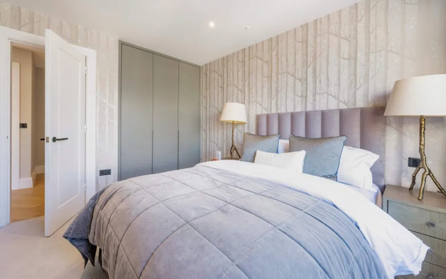 Regents Park Penthouse