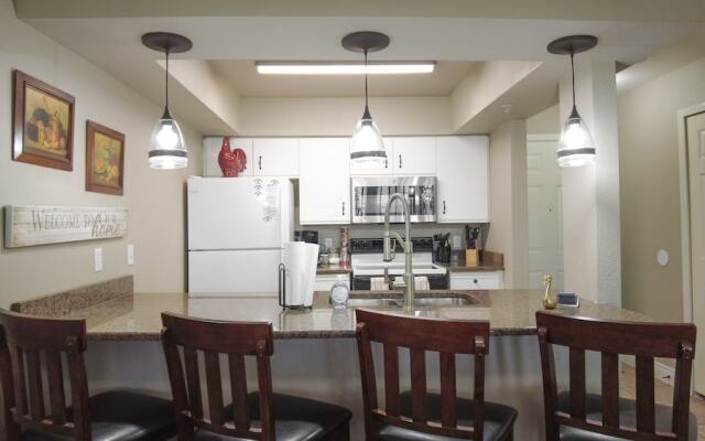 Club A-7 2 Bedroom Condo