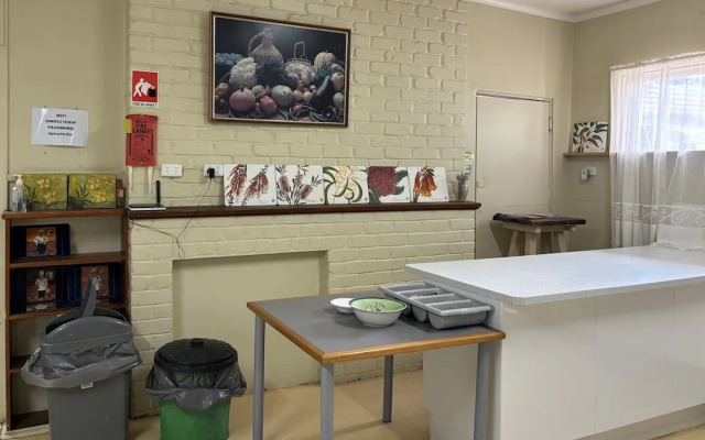 Broken Hill Tourist Lodge