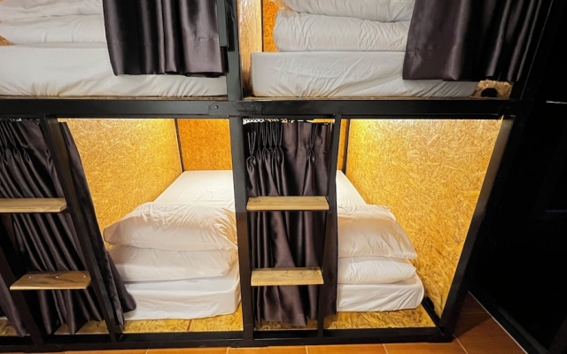 Softbox Hostel