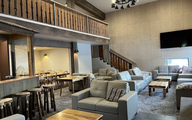 Swagman Chalet