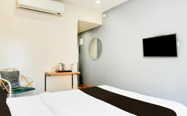 Blissful Stays at MG Road Pune