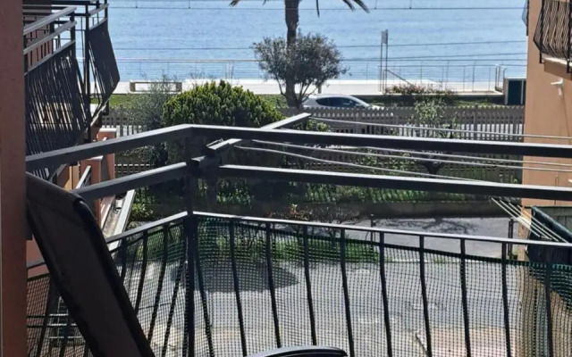 Al mare con vista codice CITRA 009049-LT-0787