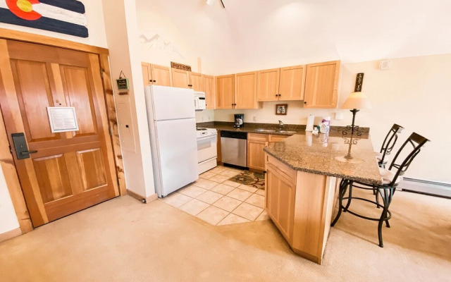 Buffalo Lodge 8419 by SummitCove Vacation Lodging