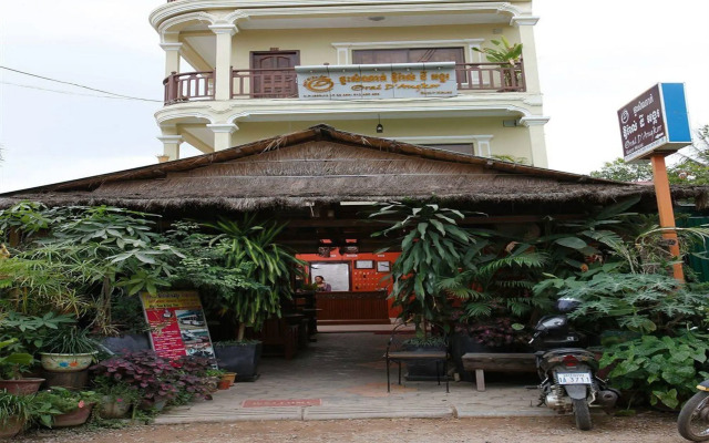 Oral D' Angkor