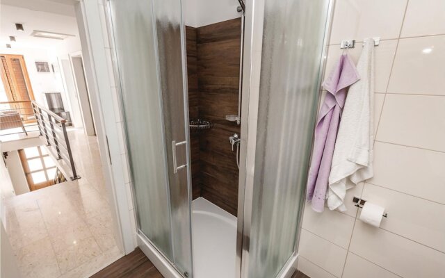 Awesome Home in Barbat with Hot Tub, WiFi, 4 Bedrooms