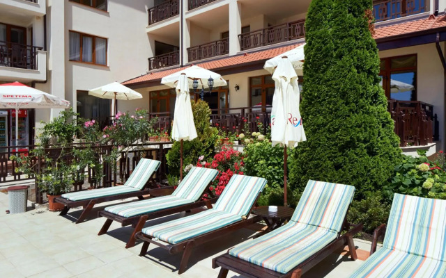 Relax Holiday Complex & Spa