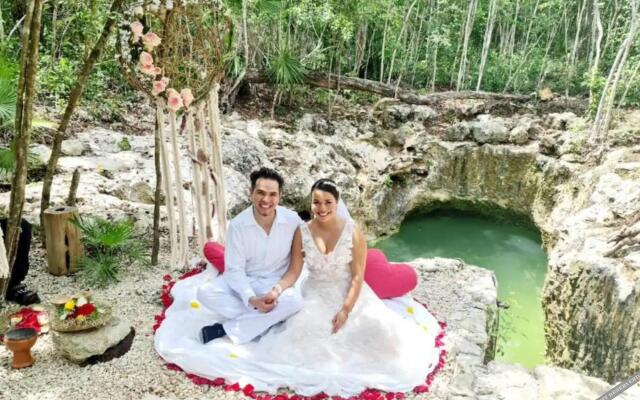 Aldea Maya Ha Cabanas Con Cenotes