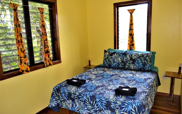 Iguana Roost Jungle Like Oasis Two Bedroom Cabin in San Ignacio