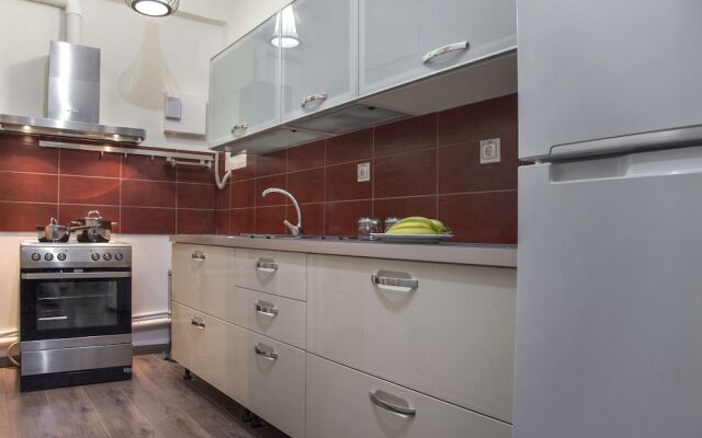 Superb Flat Close to Ancient Agora by GHH