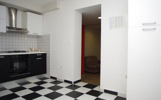 Apartments Knezović