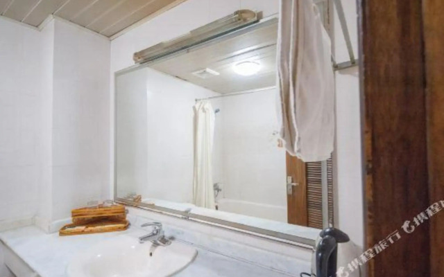 Tianyu Star Hotel (Nantong Outer Ring West Road Open University Branch)