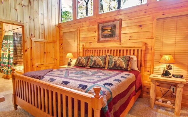 Whispering Winds 2 Bedrooms 2 Bathrooms Cabin