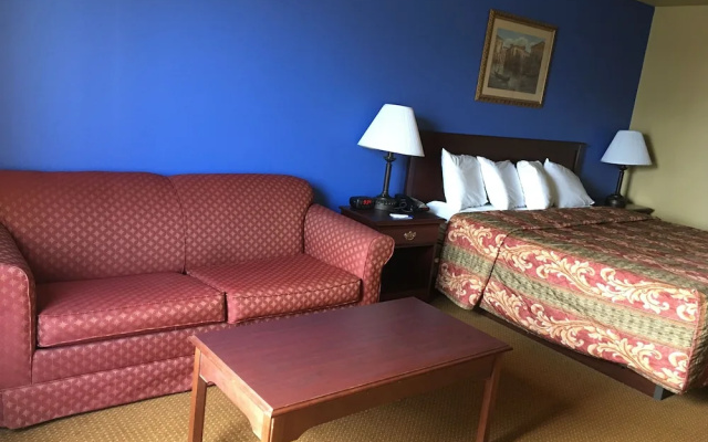 Hilltop Inn and Suites