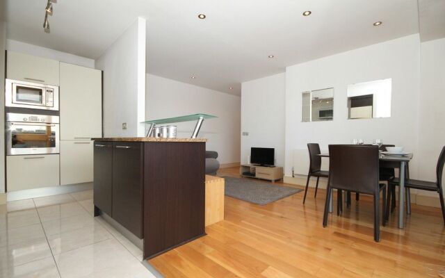 Georges Street Luxury Apartment