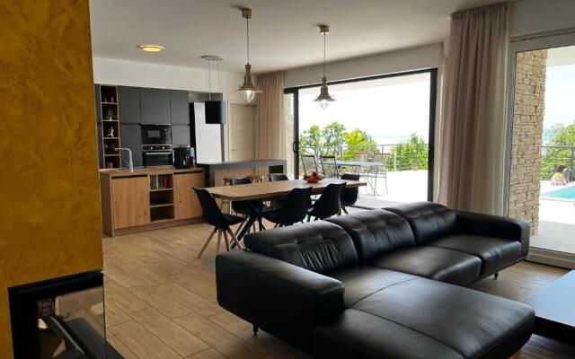 Villa Zara Bella Vista