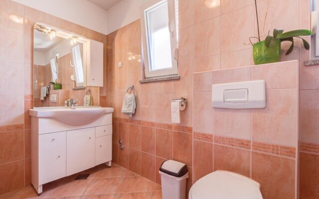 Nice Home in Skatari With Wifi and 3 Bedrooms