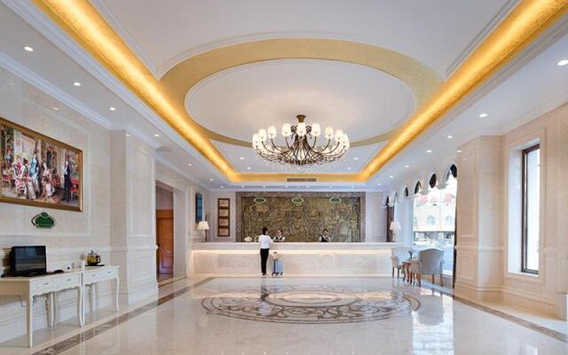 Vienna Hotel (Shengzhou Bada Hotel)