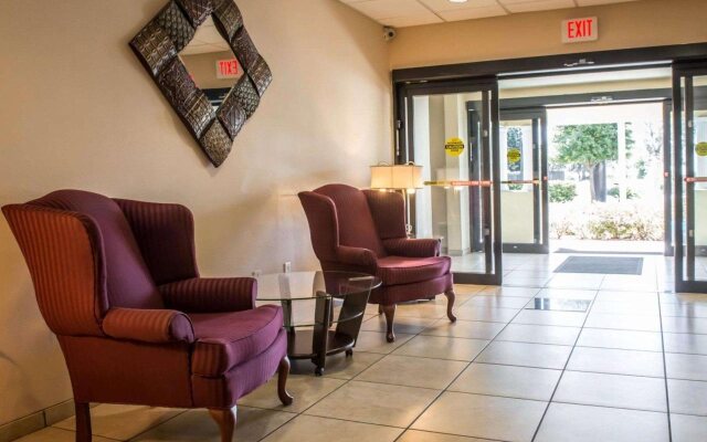 Suburban Studios near Panama City Beach