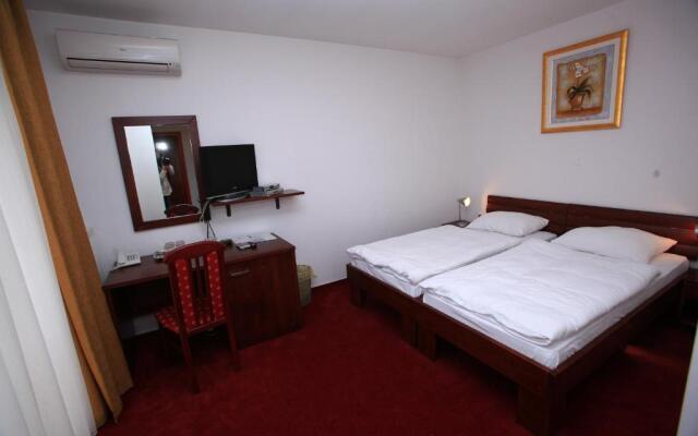 Hotel Orion