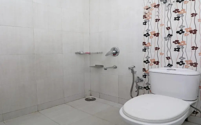 Hotel Royal Residency by OYO Rooms