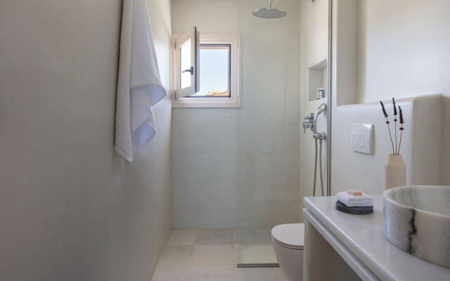 Ammothines Cycladic Suites