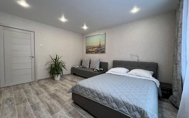 EasyRent on 68B Leningradskaya Street