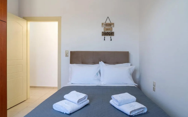 Three Waves Maisonettes Manoussos
