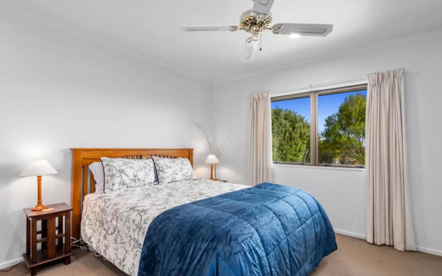 Views over Blenheim - Blenheim Holiday Home