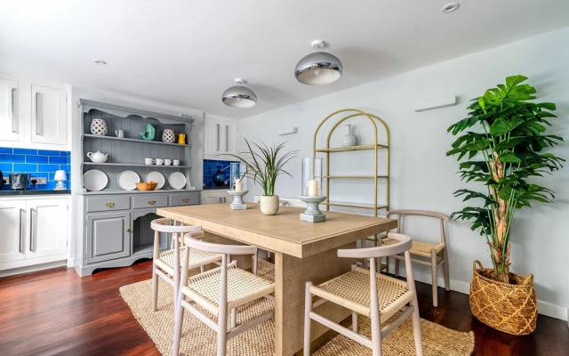 Grandeur Islington Home