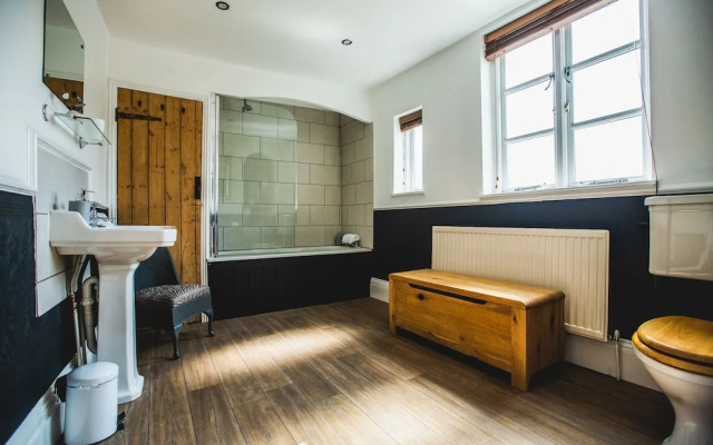 No.8 Accommodation