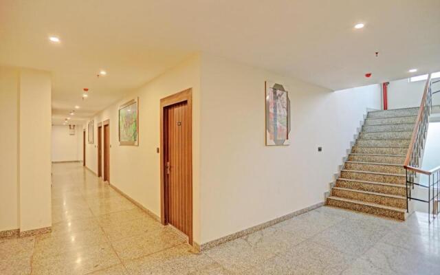 Hotel Noida Grand 58