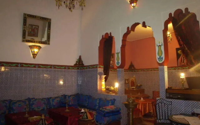 Maison Adam