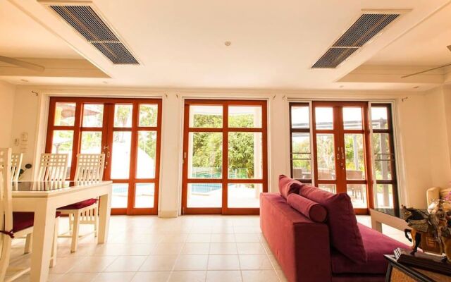 Samui Smile House Villa-3 Bedrooms With Private Pool