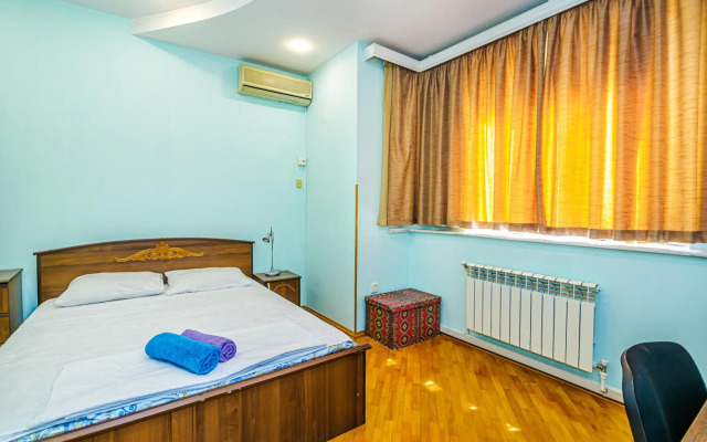 Old City 3 Room Lux Home