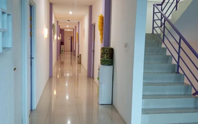 Hotel Ungu Pas Kangen Bekasi