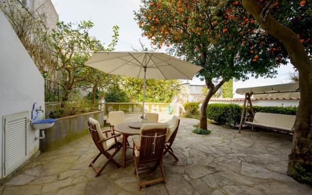 Villa Elena by Myvillacollection