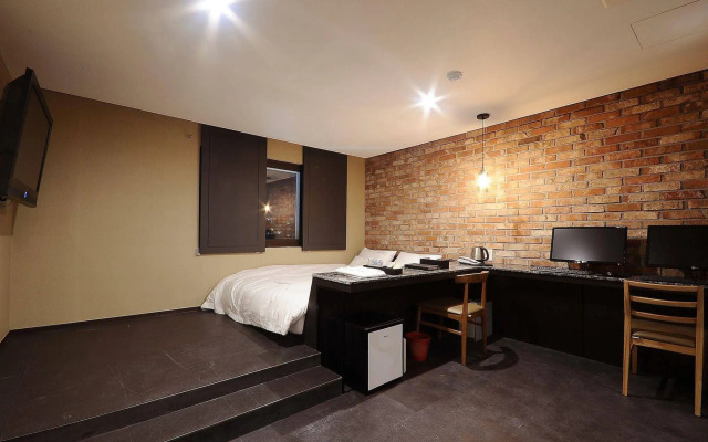 Queens Hotel Seomyeon Busan