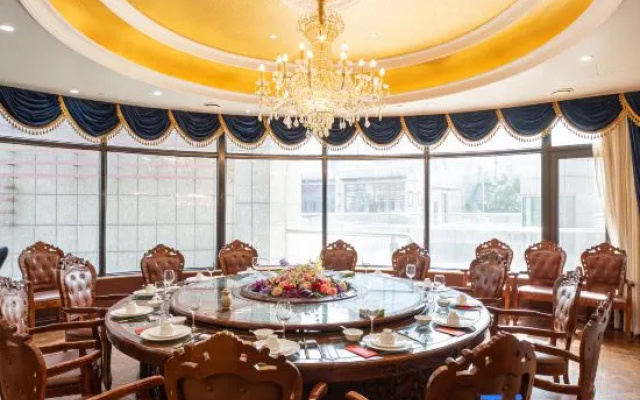Shanghai Xingxin Holiday Hotel (Zhouhai Road Subway Station) – Restaurant – Shanghai