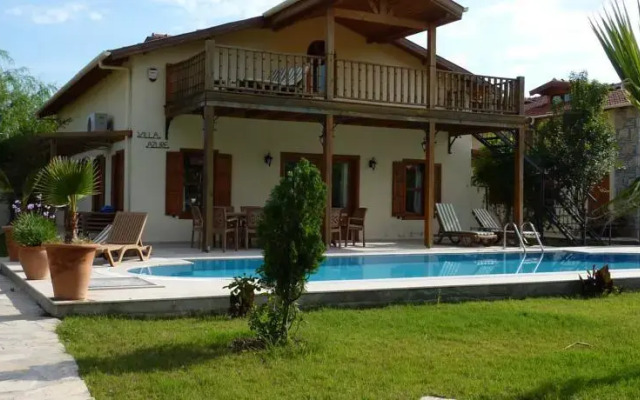 Villa Azure