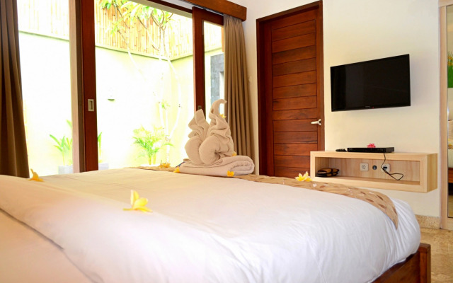 Jas Green Villas And Spa